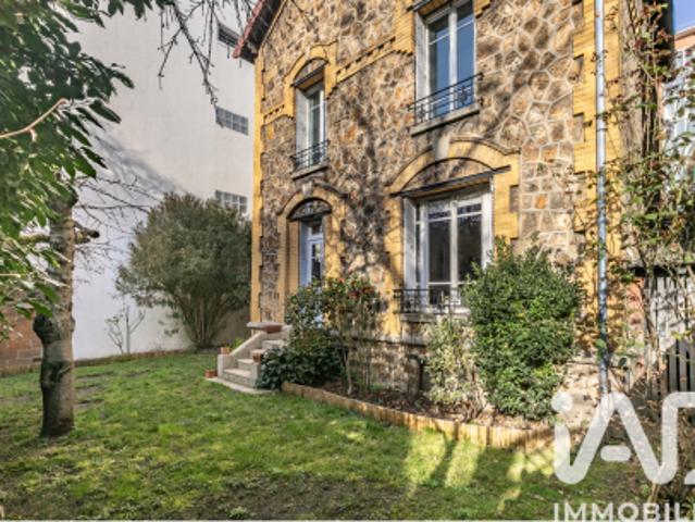 Vente Maison 6 pièces 125 m2 Courbevoie