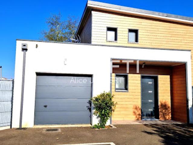Vente Maison 6 pièces 125 m2 Grosbreuil