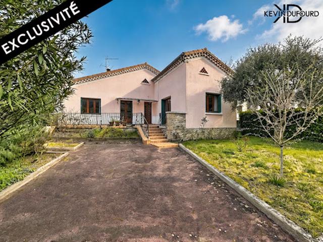 Vente Maison 6 pièces 125 m2 Labégude