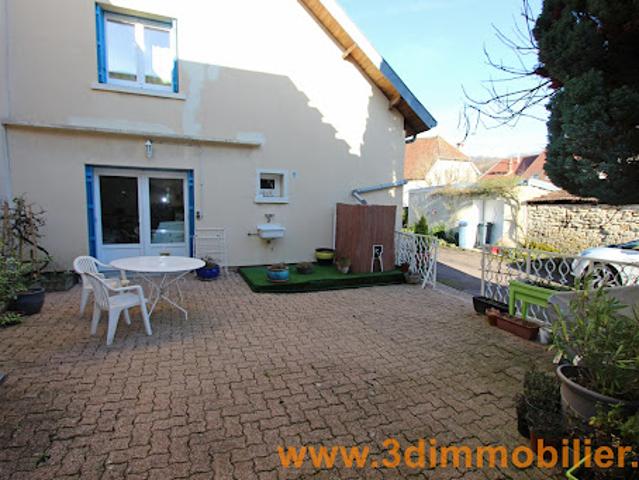 Vente Maison 6 pièces 125 m2 Lons le Saunier