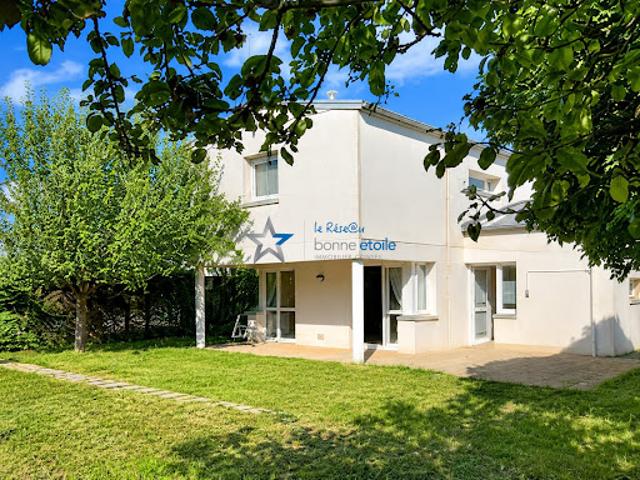 Vente Maison 6 pièces 125 m2 Richebourg
