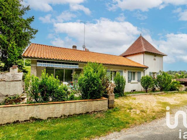 Vente Maison 6 pièces 125 m2 Riberac