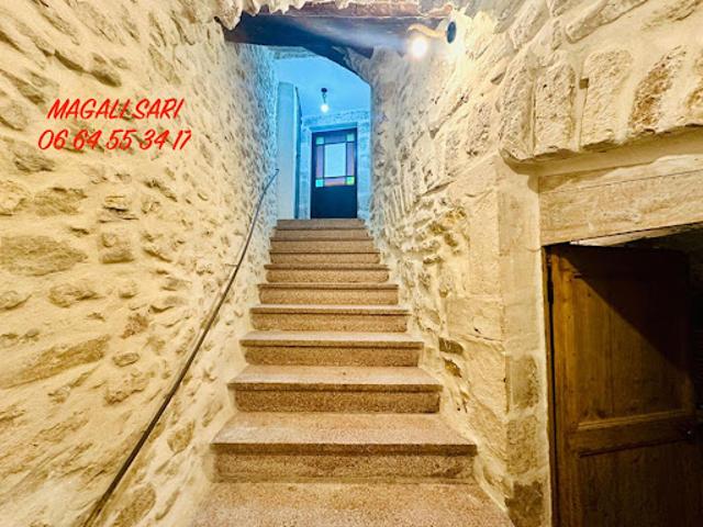 Vente Maison 6 pièces 125 m2 Saint Hilaire de Brethmas