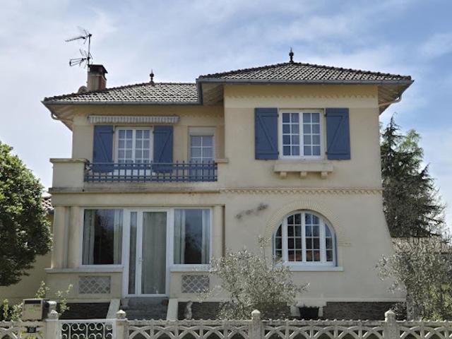 Vente Maison 6 pièces 126 m2 Arengosse