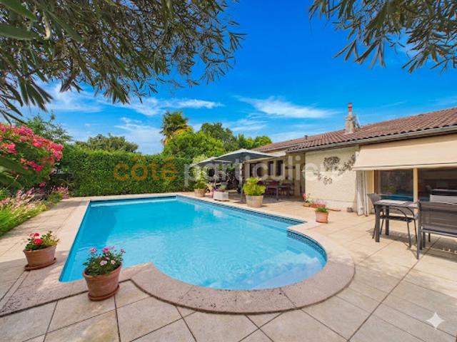 Vente Maison 6 pièces 126 m2 Begles