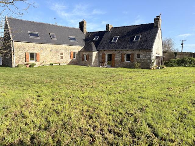 Vente Maison 6 pièces 126 m2 Trélévern