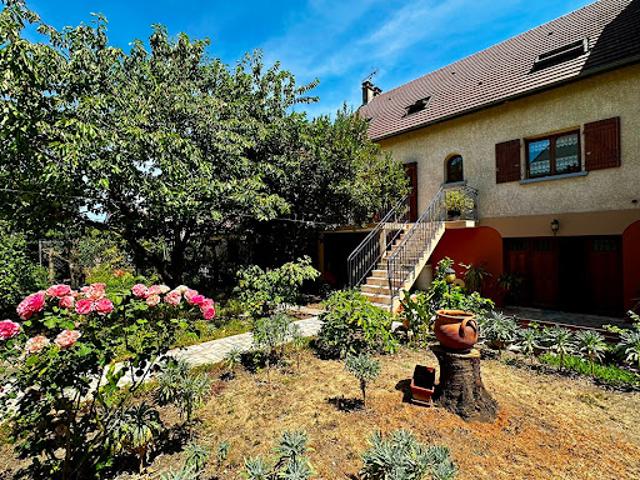 Vente Maison 6 pièces 126.68 m2 Vigneux sur Seine