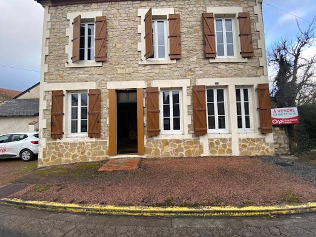 Vente Maison 6 pièces 127 m2 Cercy la Tour