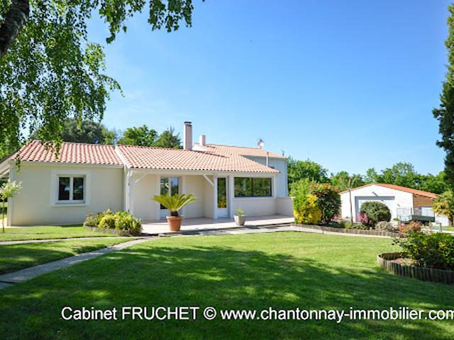 Vente Maison 6 pièces 127 m2 Chantonnay
