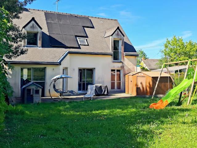 Vente Maison 6 pièces 127 m2 Ercé en Lamée