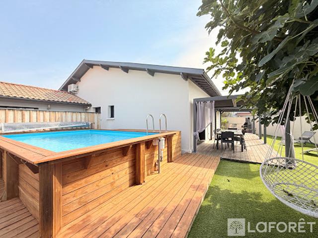 Vente Maison 6 pièces 127 m2 Gujan Mestras