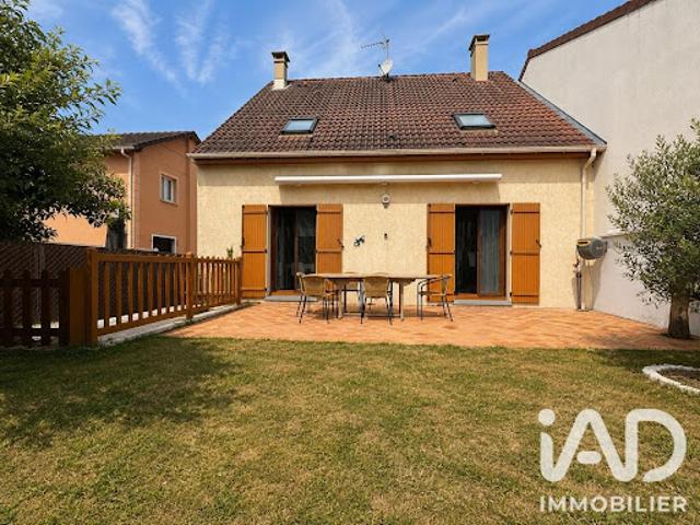 Vente Maison 6 pièces 127 m2 Le Blanc Mesnil