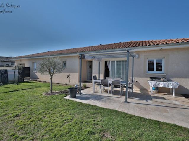 Vente Maison 6 pièces 127 m2 Saint André de Bâgé