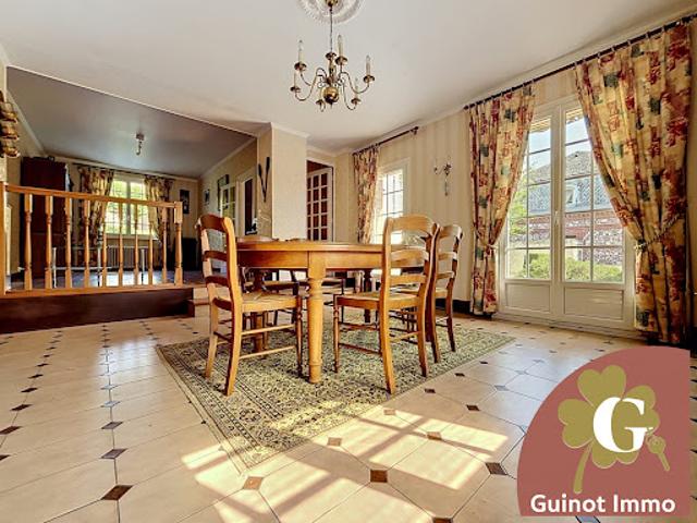 Vente Maison 6 pièces 127.14 m2 Lillebonne