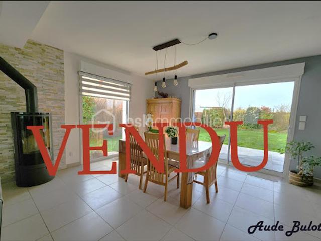 Vente Maison 6 pièces 128 m2 Cysoing