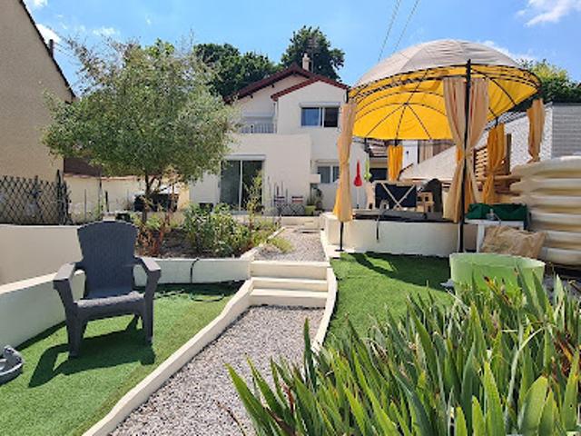 Vente Maison 6 pièces 128 m2 Creteil