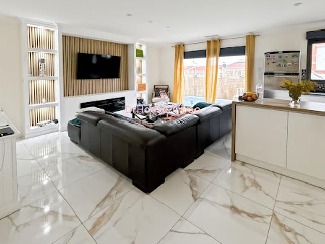 Vente Maison 6 pièces 129 m2 Nissan lez Enserune