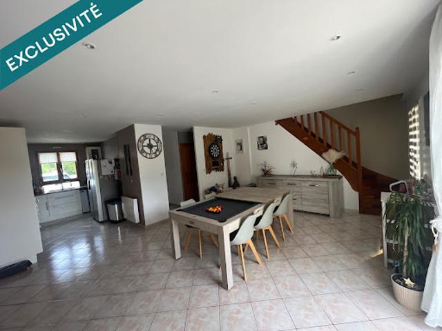 Vente Maison 6 pièces 129 m2 La Neuville Roy