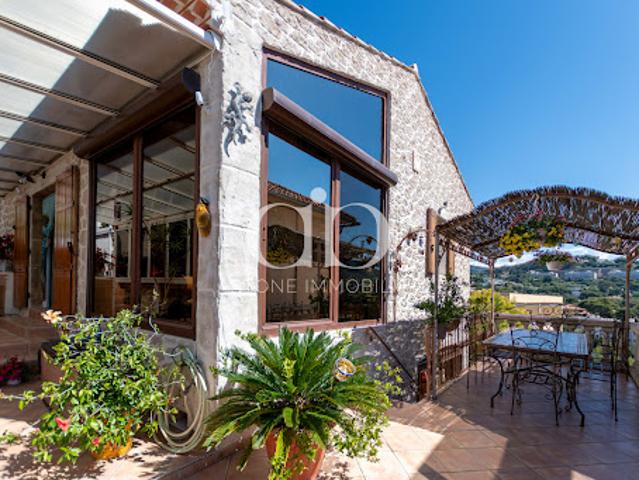 Vente Maison 6 pièces 129.34 m2 Cassis
