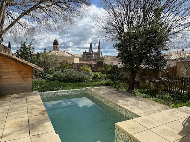 Vente Maison 6 pièces 120 m2 Nimes