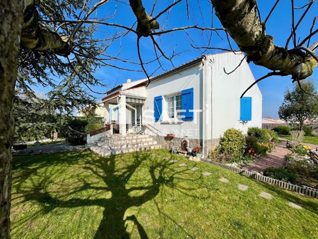 Vente Maison 6 pièces 120 m2 Angles