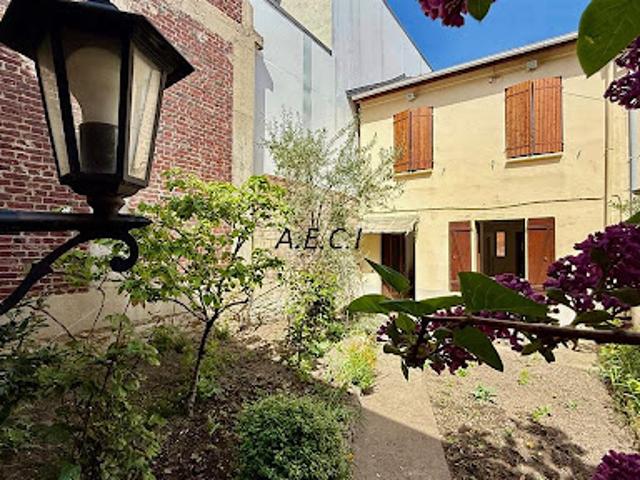 Vente Maison 6 pièces 120 m2 Asnieres sur seine