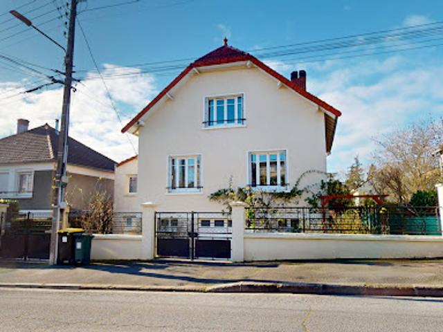 Vente Maison 6 pièces 120 m2 Bourges
