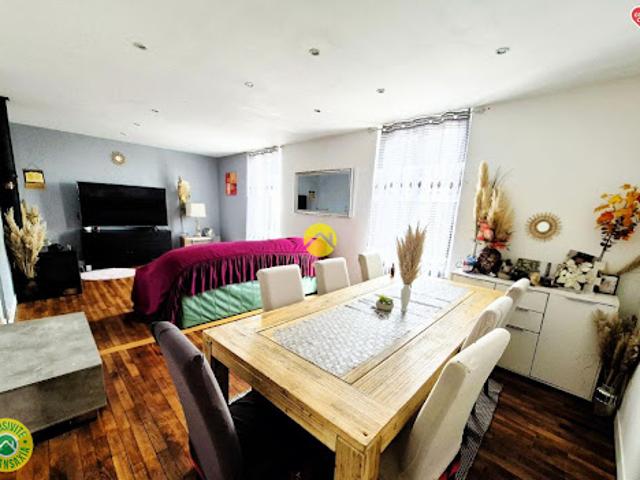 Vente Maison 6 pièces 120 m2 Chezal Benoît