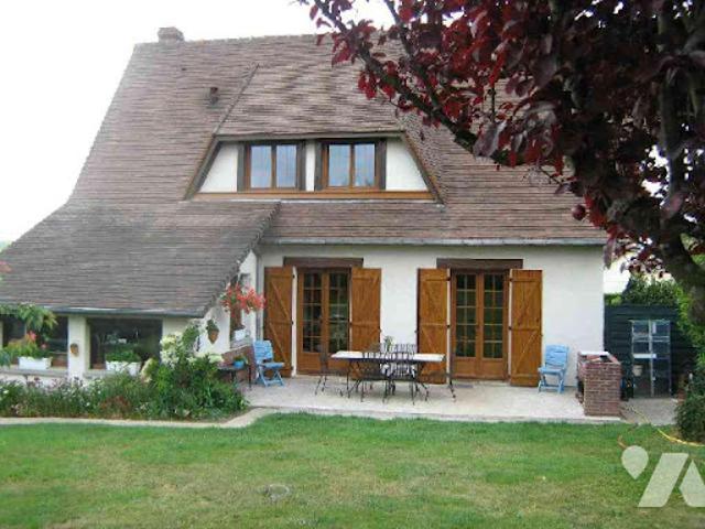 Vente Maison 6 pièces 120 m2 Foucarmont