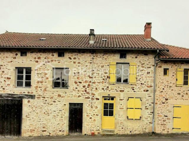 Vente Maison 6 pièces 120 m2 Saint Christophe