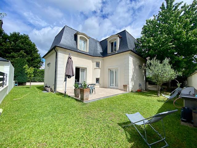 Vente Maison 6 pièces 120 m2 Sartrouville