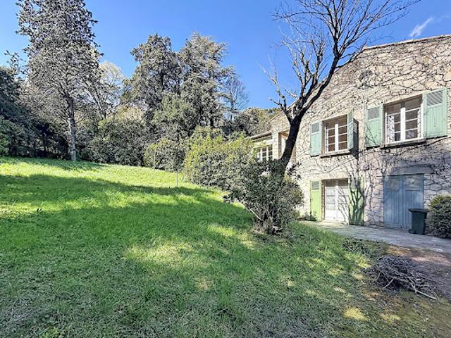 Vente Maison 6 pièces 120 m2 Villeneuve les avignon