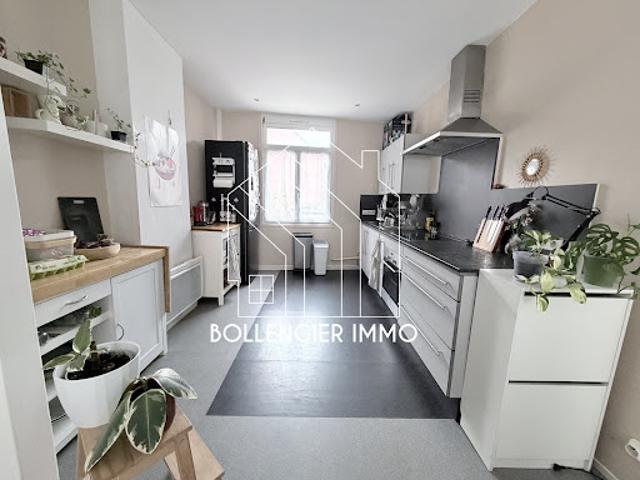 Vente Maison 6 pièces 121 m2 Hazebrouck