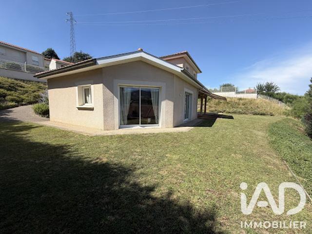 Vente Maison 6 pièces 121 m2 Saint Jean Bonnefonds