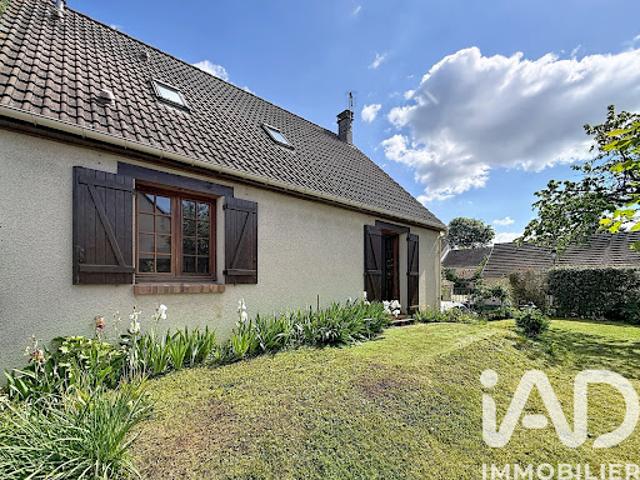 Vente Maison 6 pièces 122 m2 Montigny le Bretonneux