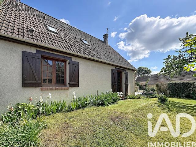 Vente Maison 6 pièces 122 m2 Montigny le Bretonneux