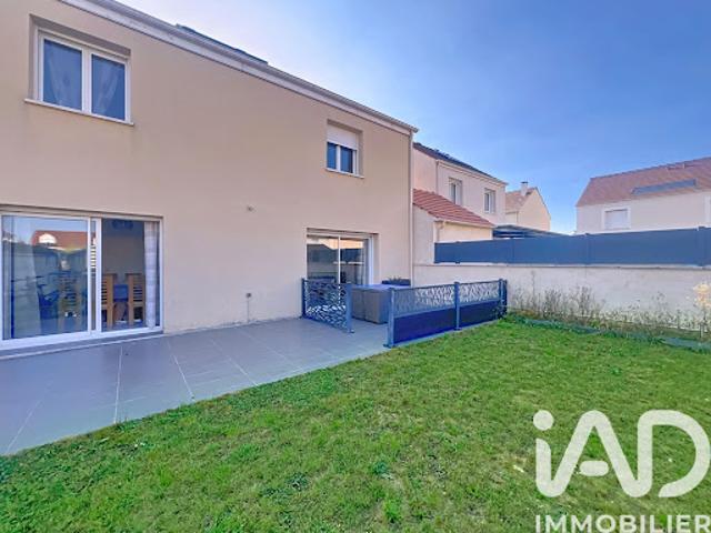Vente Maison 6 pièces 123 m2 Neufmoutiers en Brie
