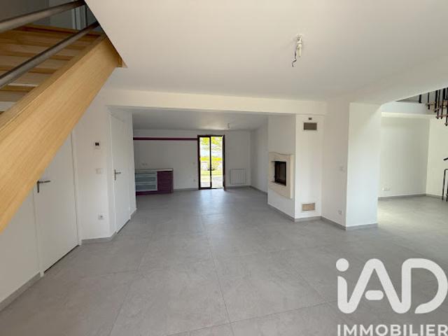 Vente Maison 6 pièces 123 m2 Châtenay sur Seine