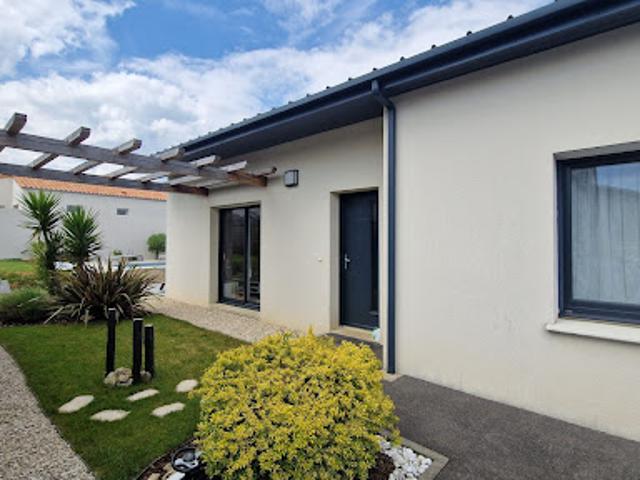 Vente Maison 6 pièces 123 m2 Chauray