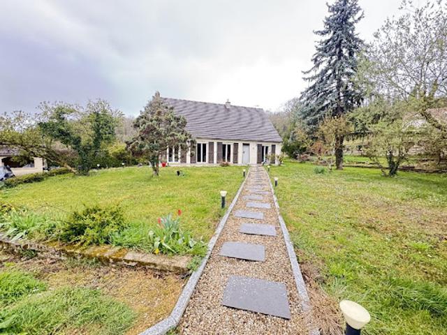Vente Maison 6 pièces 123 m2 Vic sur Aisne