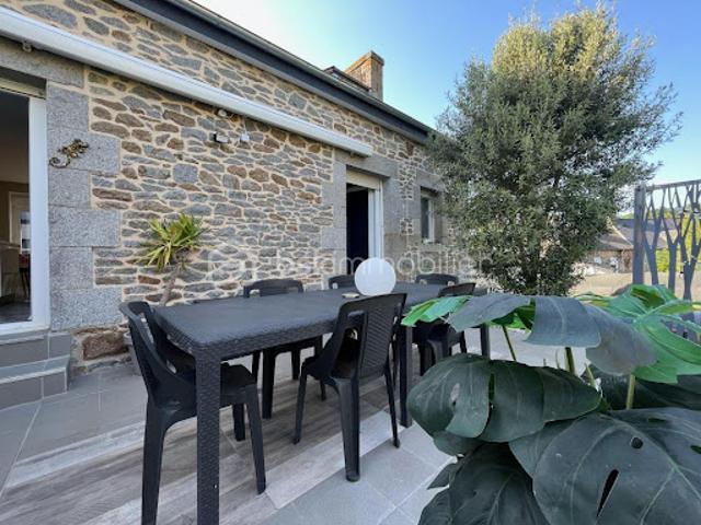 Vente Maison 6 pièces 123.5 m2 Saint Germain en Coglès