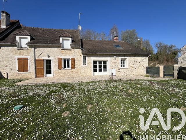 Vente Maison 6 pièces 134 m2 Neuilly Saint Front