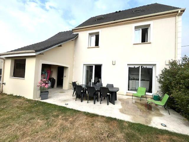 Vente Maison 6 pièces 134 m2 Ully Saint Georges
