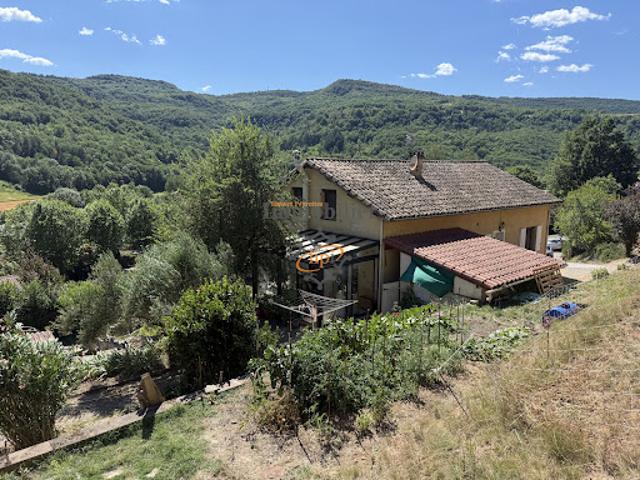 Vente Maison 6 pièces 134 m2 Versols et Lapeyre