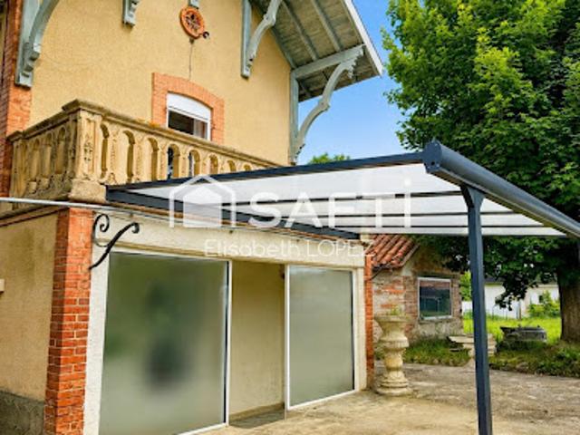 Vente Maison 6 pièces 135 m2 Castelsarrasin