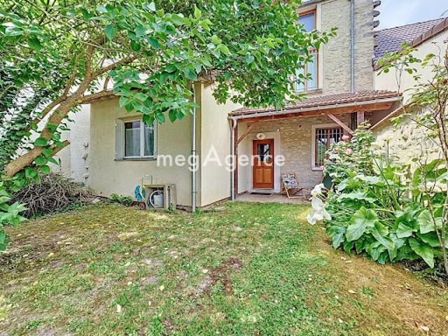 Vente Maison 6 pièces 135 m2 Flins sur Seine