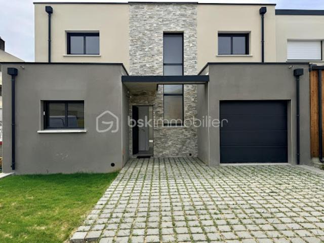 Vente Maison 6 pièces 135 m2 Pace