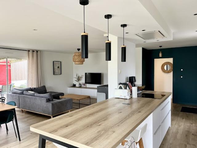 Vente Maison 6 pièces 135 m2 Rocheserviere
