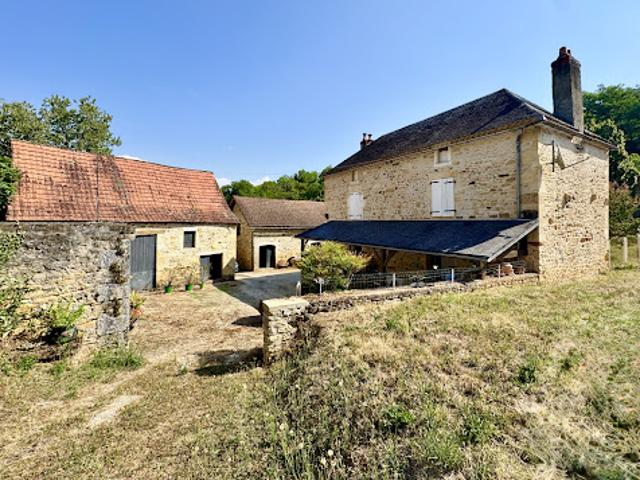 Vente Maison 6 pièces 135 m2 Saint Julien de Lampon