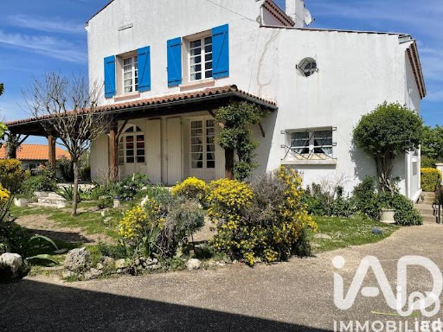 Vente Maison 6 pièces 135 m2 Saujon